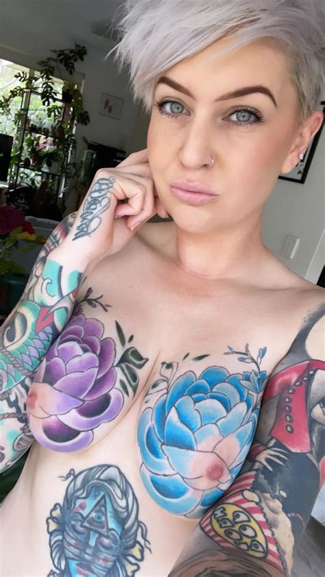 Whats Your Favourite Colour Nudes PunkGirls NUDE PICS ORG