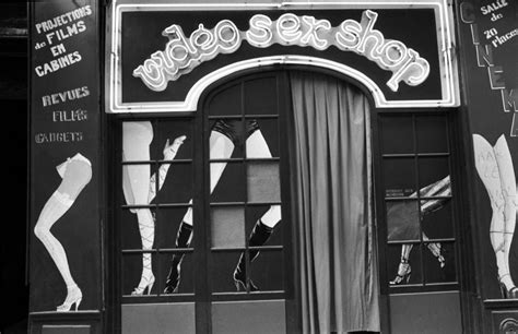 Les sex shops meurent Voilà ce qu on perd au passage