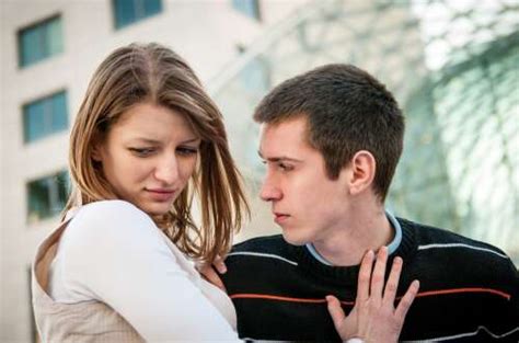 What You Need To Know About Teen Dating Violence