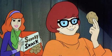 OMG LESBIAN VELMA FINALLY CANON IN THE MOVIES LETS GO Fans Delighted As Velma Is Officially