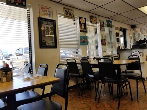 Johnson's Fish House & Diner | 329 US-64, Wynne, AR 72396, USA