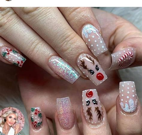 Uñas de temporada uñas acrílicas nail art 3D medianas elegantes gelish