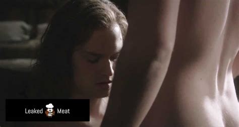 Finn Jones Nudes Got Gay Sex Scenes Leaked Meat