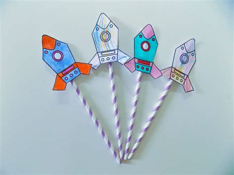 Simple Straw Rockets Free Printable Straw Rocket Space Crafts