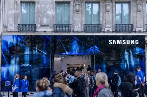 Paris 2024 First Look New Olympic™ Rendezvous Samsung Champs