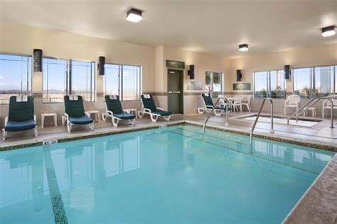 Holiday Inn Hotel And Suites Barstow in Barstow (CA) - See 2023 Prices