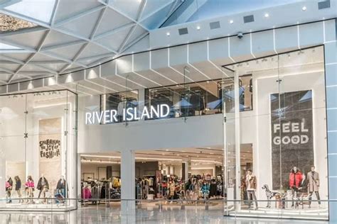 River Island And Boohoo Battle Suppliers Over Quality Concerns