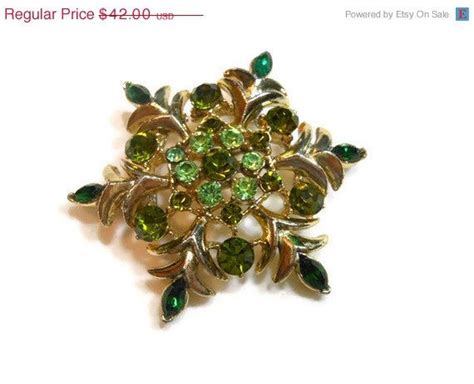 25 Off Event Stunning Signed Script Coro Green Rhinestone Floral