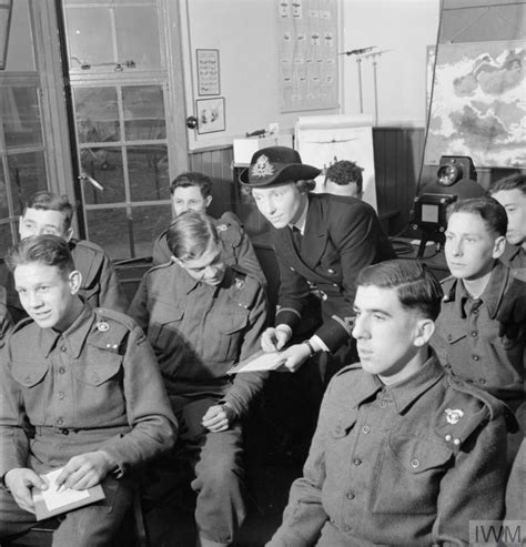 Women S Royal Naval Service With The Fleet Air Arm Scotland