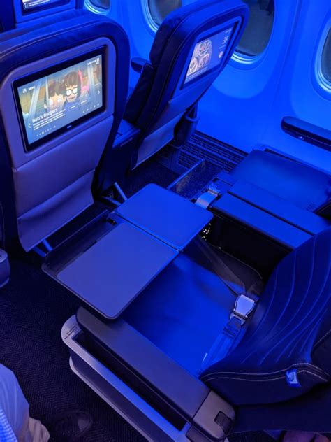 United S Major Ife Move Paxex Aero