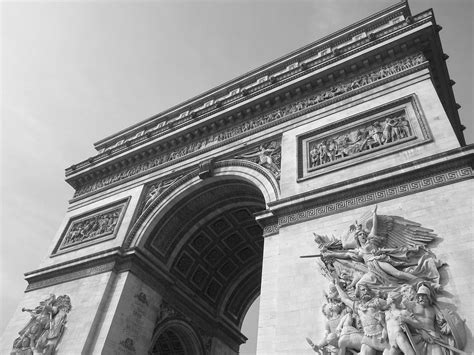 Arc de Triomphe History, Architecture, Tickets, Facts, and More