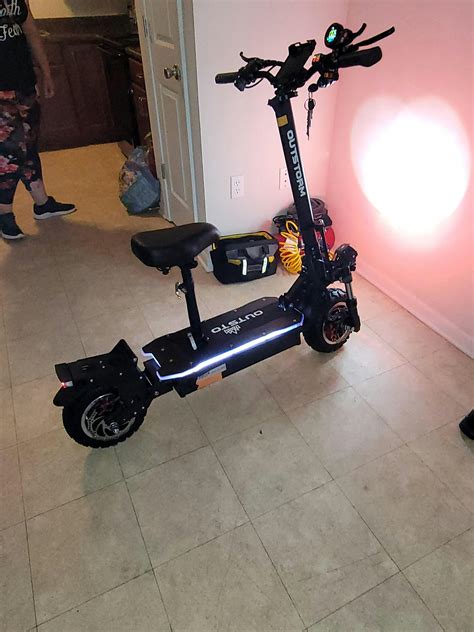 OUTSTORM MAXX Pro Folding Off Road Electric Scooter | Fast Electric