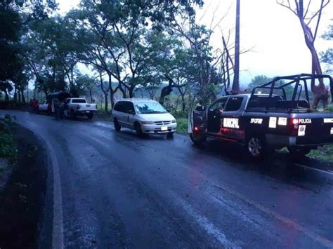 Pierde La Vida Tras Chocar Contra Un Rbol En Catemaco