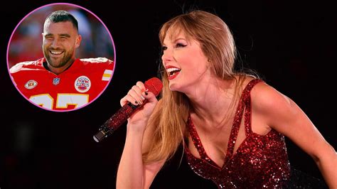 Taylor Swift Performs Customized Karma For Boyfriend Travis Kelce