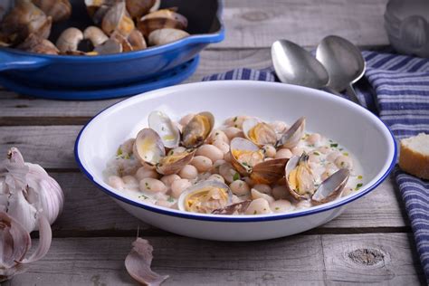 Alubias Blancas Con Almejas Y Crema Ligera De Ajo El Gourmet