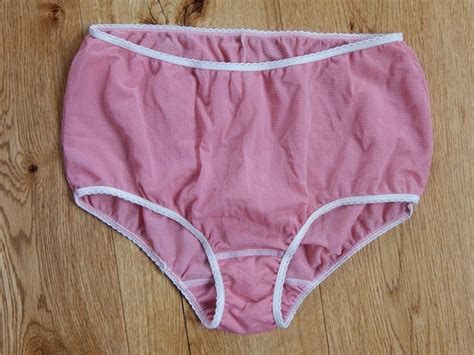 Vintage Lingerie Knickers Pink Viscoze Polyester Und Gem