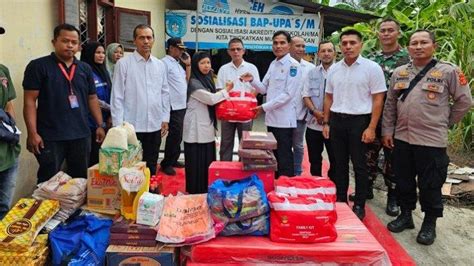 Pj Wali Kota Langsa Ke Lokasi Kebakaran Salurkan Bantuan Masa Panik