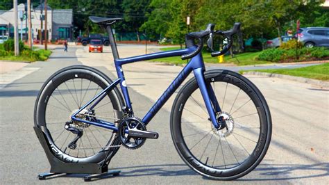 The Super Bike That Shrinks Time Specialized Tarmac SL8 Pro Review