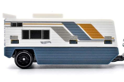 VOLVO DRIFT CAMPERのレビュードリフトマシンでキャンピング HVD Hot Wheels 情報まとめ ホットウィール にわかマニア