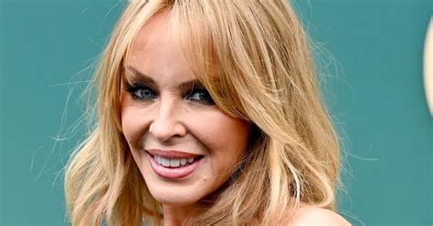 Kylie Minogue S Whopping Net Worth Revealed As She S Offered Las Vegas