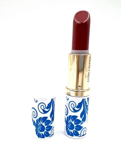 Estee Lauder Pure Color Envy Sculpting Lipstick 561 Intense Nude