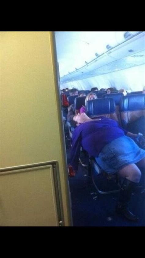 What You Really Look Like While Sleeping On A Plane Rfunny