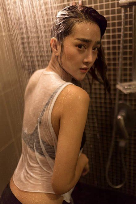 Hair Beauty Hairstyle Shoulder Porn Pic