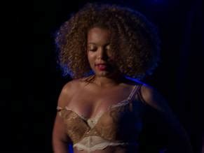 JAZ SINCLAIR Nude AZNude