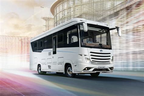 Liner 940 MI | Blue Rent | Na cestách jako doma