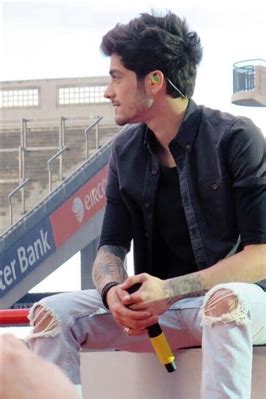 Imagine hot zayn malik Capítulo único História escrita por Smolderr Spirit Fanfics e Histórias