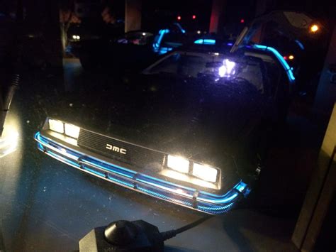 Hot Toys Back To The Future II 1 6th Scale DeLorean Time Machine Page 13 Collector Freaks