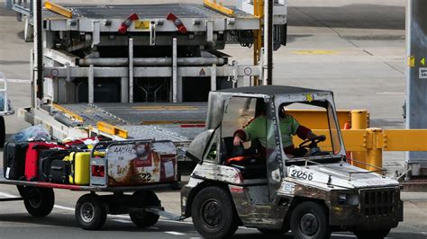 Baggage Handlers Strike Called Off After Scoring 17pc Pay Rise The