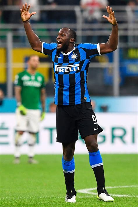 L Inter Resta A 1 Dalla Juve Non Bastano Candreva E Lukaku