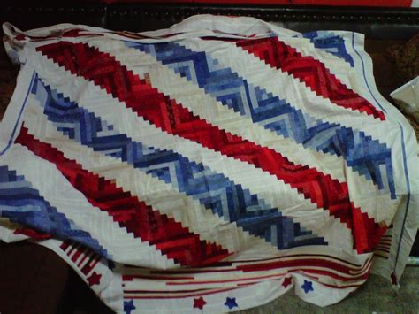 Red White And Blue Log Cabin Quilt Block Tutorial Scrap Quilts Quilts