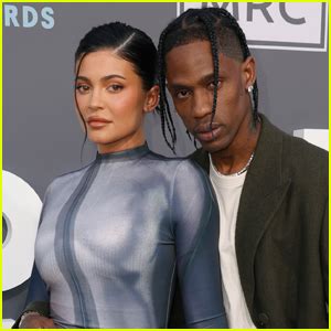 Kylie Jenner Travis Scott Begin Legal Process Of Changing Sons Name