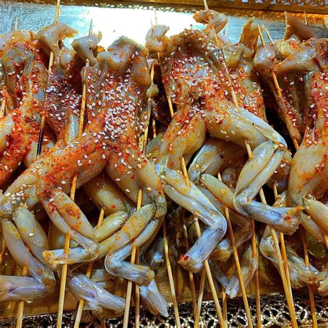 10 Makanan Ekstrem Populer Di Thailand Ada Udang Menari