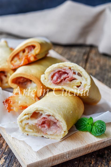 CANNOLI DI BRISE PROSCIUTTO E FORMAGGIO Ricetta Sfiziosa Veloce