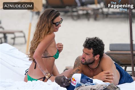 Melissa Satta Sexy Seen With Matteo Berrettini Shows Off Her Hot Legs And Body At The Beach In