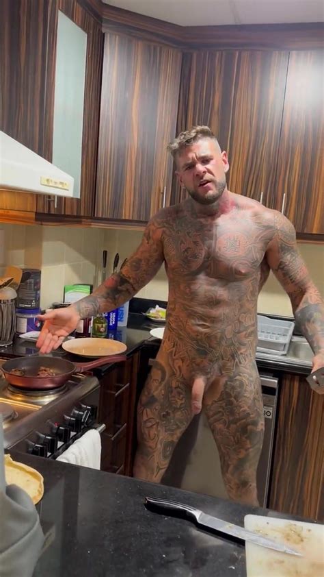 Hit Tattoed Daddy Cooking Naked Thisvid