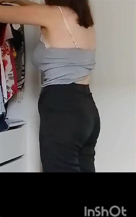 Married Slut With Her Tits Out Cnn Amador