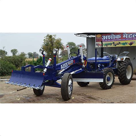 Farmtrac Tractor Grader At 40000000 Inr In Vidisha Madhya Pradesh