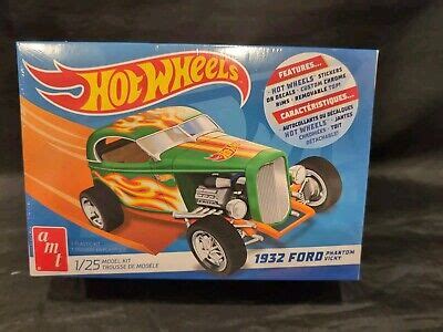 Amt Hot Wheels Ford Phantom Vicky Scale Model Kit New In Box