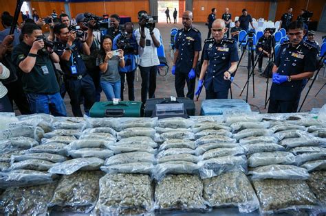 Upah Rm5000 Jadi Keldai Dadah Empat Ditahan Di Klia Kosmo Digital
