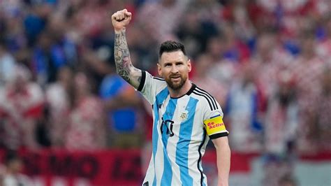 Messi Argentina Beat Croatia 3 0 To Reach World Cup Final