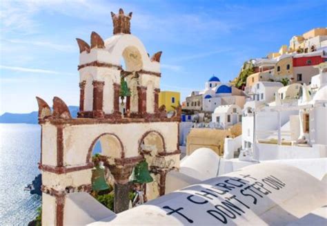 HOW TO FIND THE BEST SANTORINI INSTAGRAM SPOTS