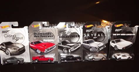 Hot Wheels James Bond Movie Themed Packaging Scale SE Hot Wheels Complete Set ASTON