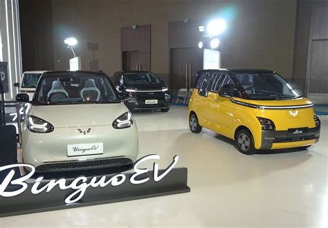 Wuling Hadirkan Beragam Promo Penjualan Di Jakarta Fair Mobil