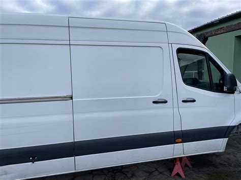 DRZWI PRAWE PRZESUWNE H2 BIAŁE MERCEDES SPRINTER 907 910 18 23R