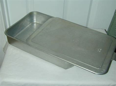 Vintage Foley Aluminum Cake Baking Pan With Sliding Lid 13 12 X 9 12