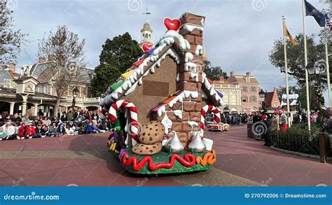 2022 Mickeys Once Upon A Christmastime Parade At The Disney Magic